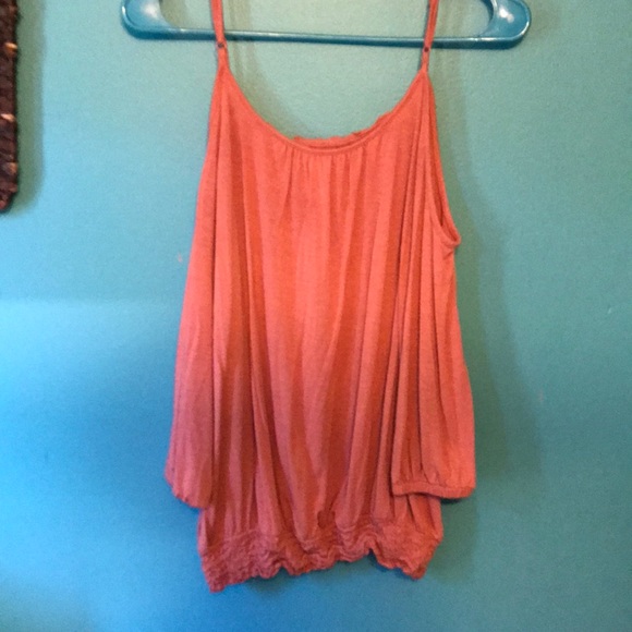 Cold Shoulder Top - Picture 2 of 3